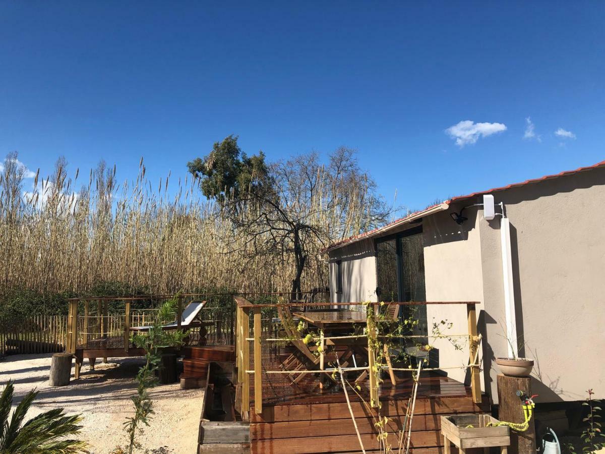 Вилла Tiny House Sur La Cote D'Azur Йер Экстерьер фото