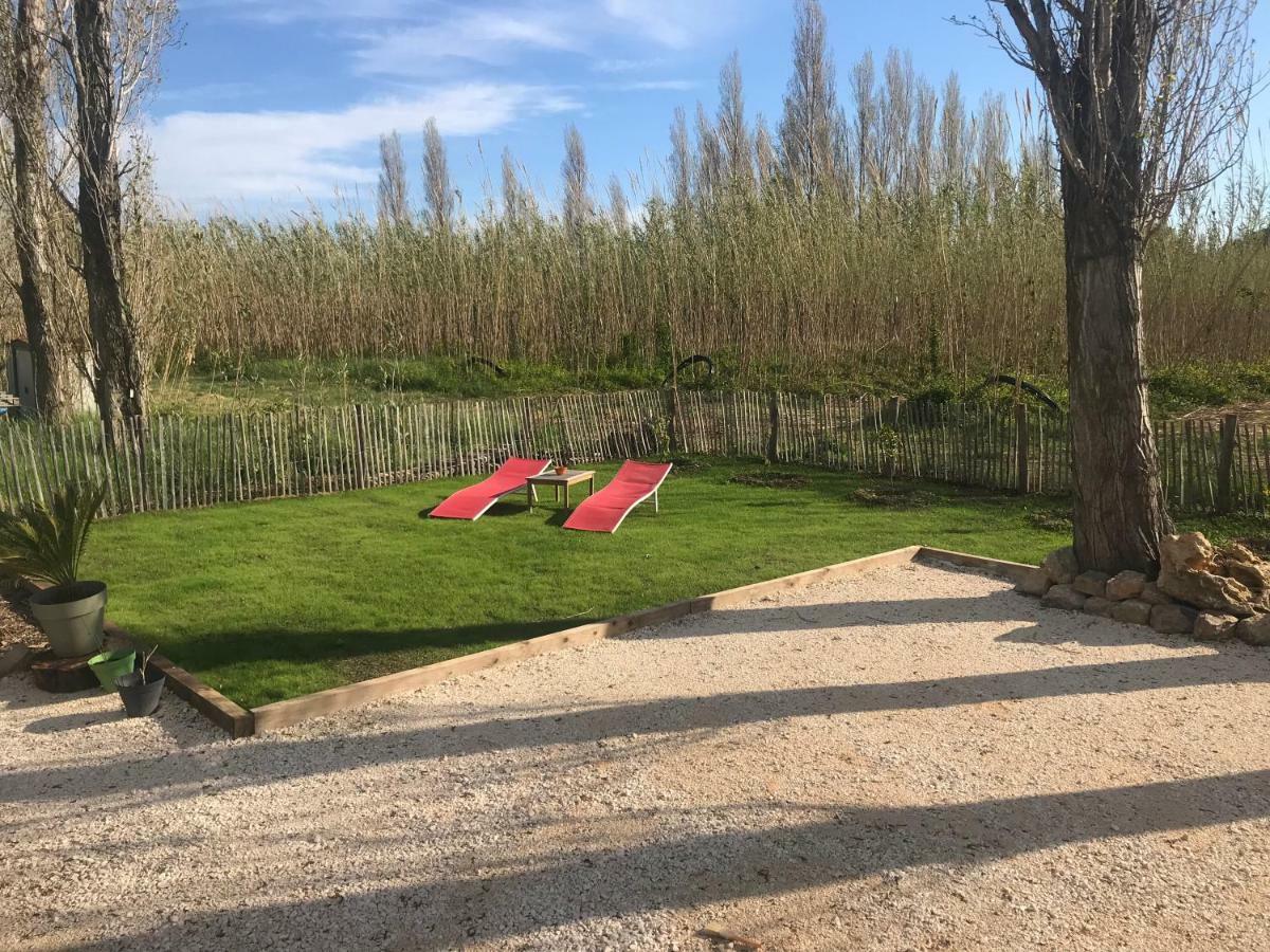 Вилла Tiny House Sur La Cote D'Azur Йер Экстерьер фото